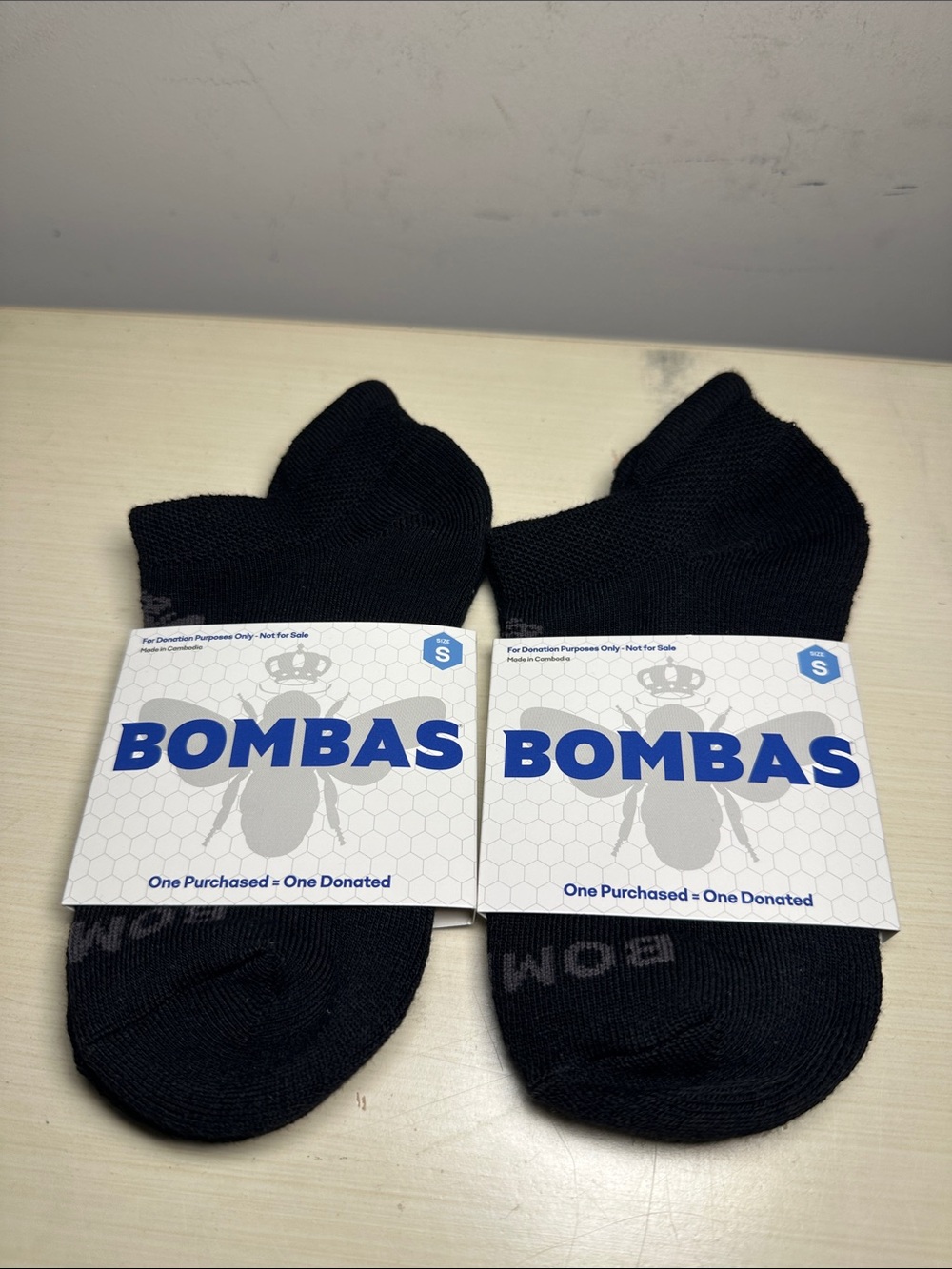 Bombas Womens new No-Show Athletic Socks Black (2 Pack)